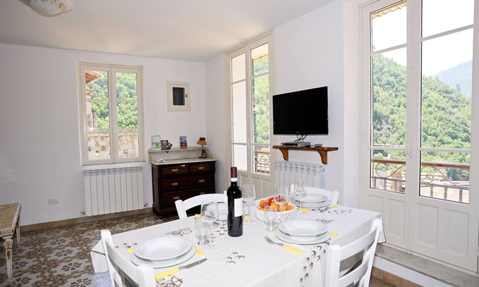 Pigna Apartment | Cozy Apartment in the medieval heart of Pigna with panoramic views