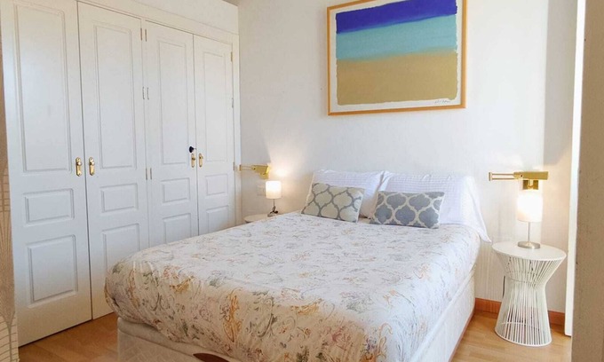 Santa Catalina Apartment | Cozy apartment with Beautiful Views