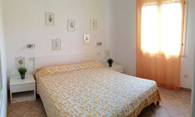 Lido di Capoliveri Apartment | Cozy apartment within walking distance of sandy beach