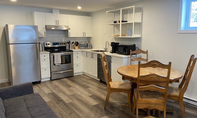 Potton Apartment | Cozy basement apartment near Owl’s Head.