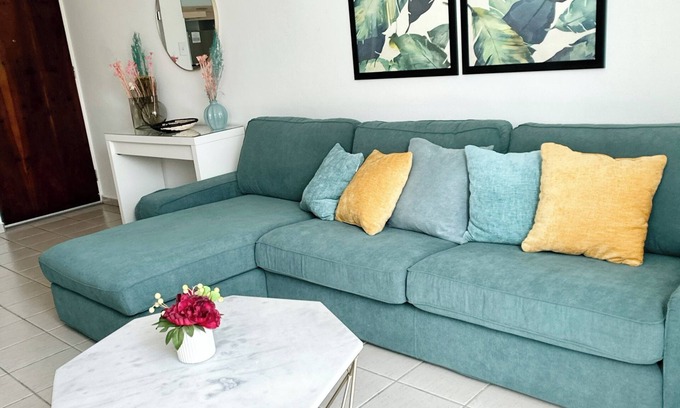 Ceiba Condo | Cozy/bright family sized condo w/private rooftop, pool and 5 min from beach!
