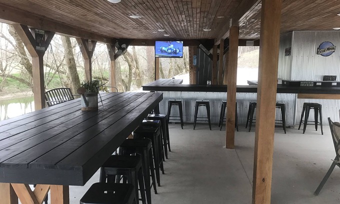 Springfield Cabin | Cozy Cabin center of Bourbon Trail, Near Bardstown, beautiful country views
