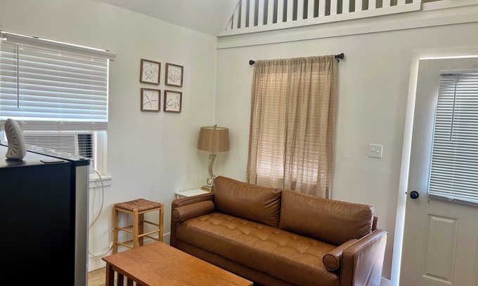 Wylie Cabin | Cozy cabin in nice Wylie with AC
