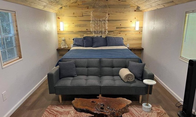 Boundary County Cabin | Cozy cabin in tranquil private forest retreat with miles of private hiking!