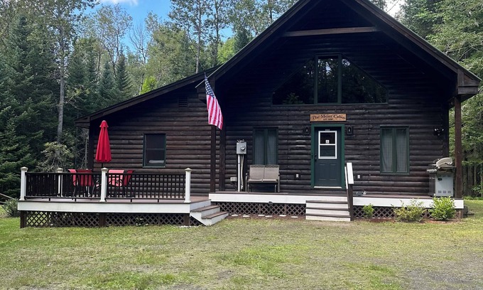 Columbia Cabin | Cozy Cabin located in Columbia, NH