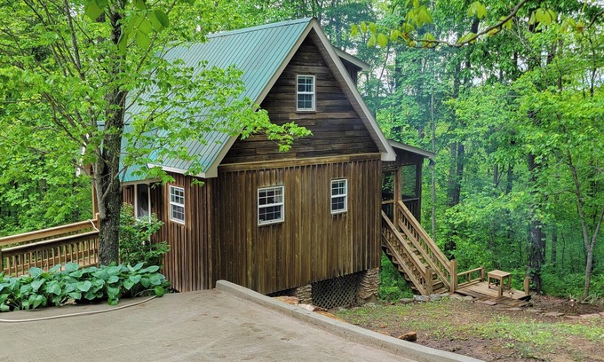 Sloans Valley Cabin | Cozy Cabin