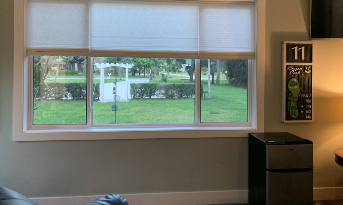 Palm Beach Country Estates Apartment | Cozy casita on the canal - minutes from beaches and shopping
