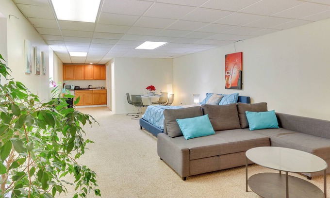 Cedar Grove Apartment | Cozy Cedar Grove Apartment w/ Shared Pool & Patio!