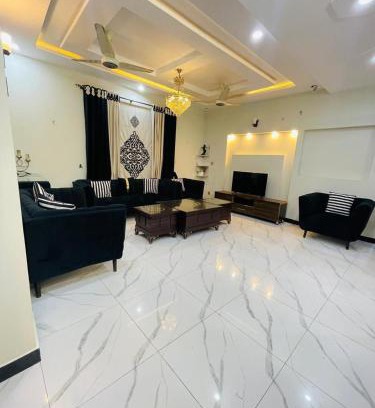 Bahria Town House | Cozy & comfy House