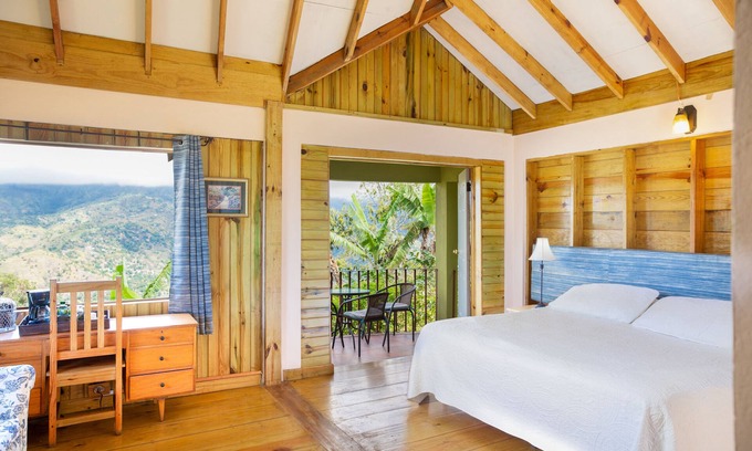 Gordon Town Cottage | Cozy Cottage in Jamaica's Blue Mountains