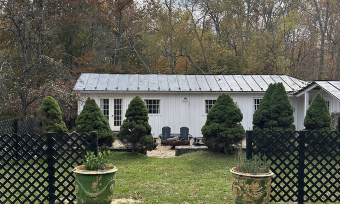 Marshall Cottage | Cozy Cottage in private setting