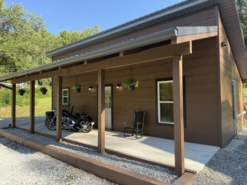 Robbinsville House | Cozy Dragon's Nest Cabin Retreat
