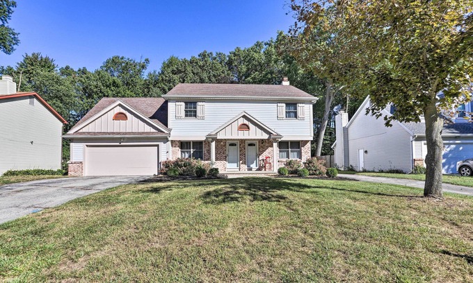 Bedford Condo | Cozy Duplex Close to Toledo Botanical Garden