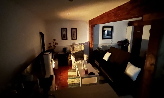 Barruelo de Santullan Apartment | Cozy Escape In Rural Village