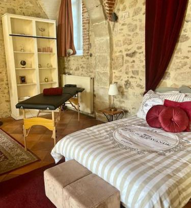 Fleury-en-Biere Apartment | Cozy flat in castle near Fontainebleau - 10 min