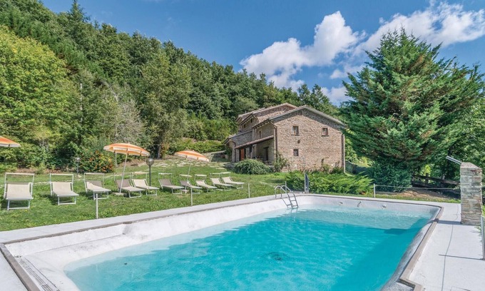 Apecchio House | Cozy home in Apecchio PU