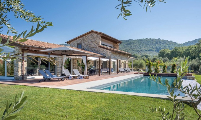 Terontola House | Cozy home in Cortoreggio- AR with sauna