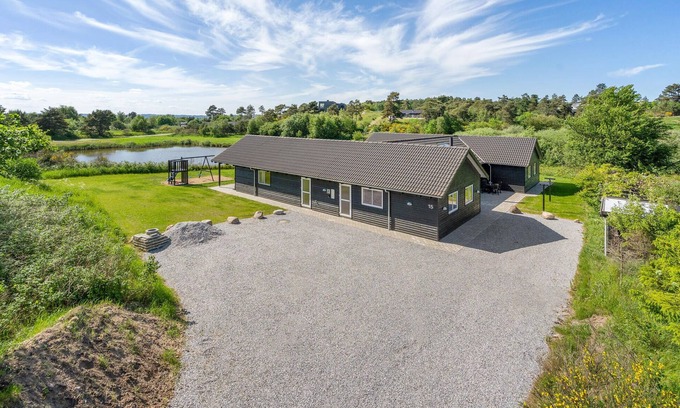 Vibæk Strand House | Cozy home in Ebeltoft with lake view