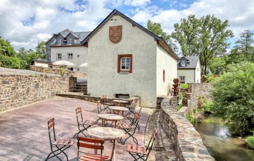 Irrhausen House | Cozy Home In Irrhausen With Sauna