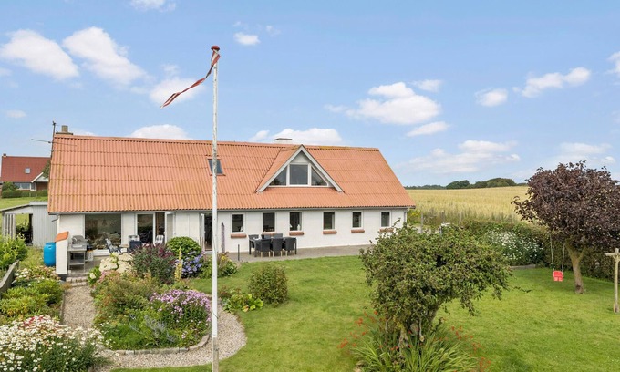 Sillerslev House | Cozy home in øster assels with WiFi