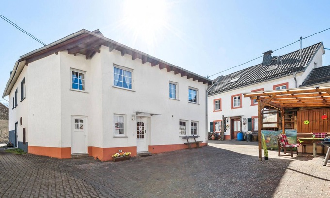 Strohn House | Cozy home in Strohn with kitchen
