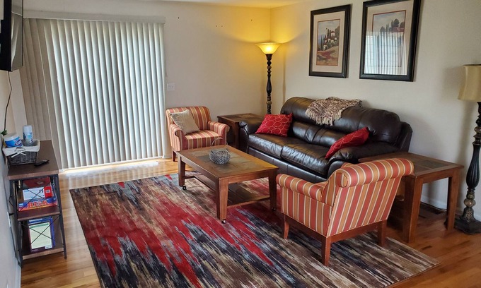 Arvada House | Cozy home short walk to Old Town Arvada, parks, dinning and shopping