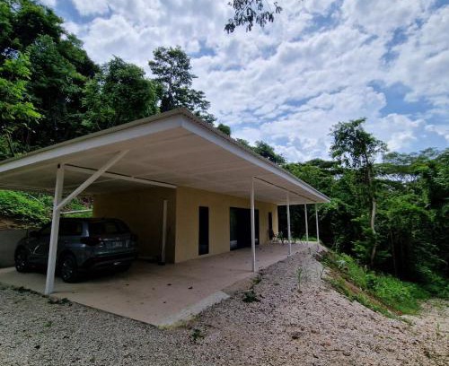 Playa Naranjo House | Cozy houses near a beach