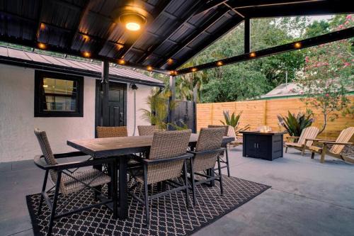 Vero Beach House | Cozy King Suite Sebastian 2mi to Wabasso Beach