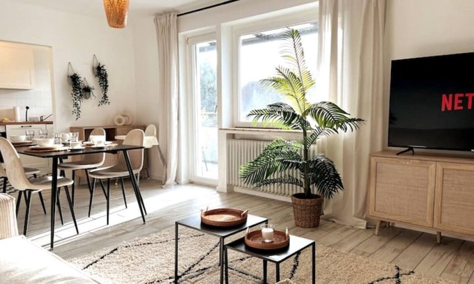 Bad Homburg v.d. Hoehe Apartment | Cozy-Livings/subway, parking space, balcony, kitchen