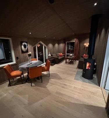Al House | Cozy little cottage in Oppheim