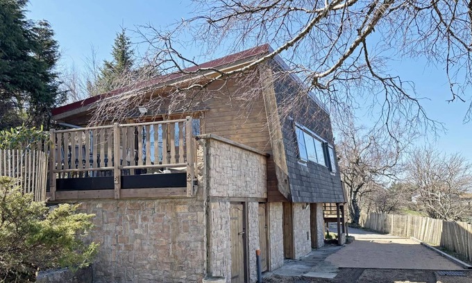 Le Bessat Cottage | Cozy lodging in Bessat for 6-8 ppl, pets allowed, large garden