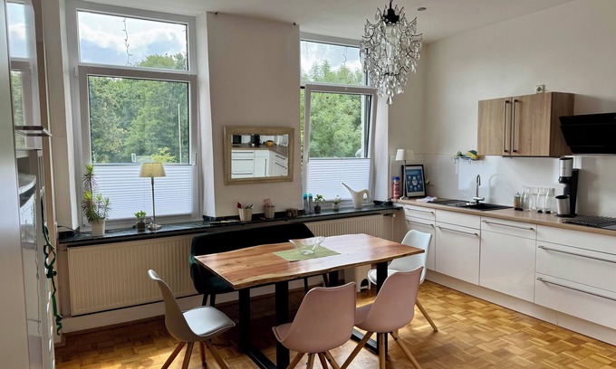 Verberg Apartment | Cozy maisonette near the Krefeld city forest