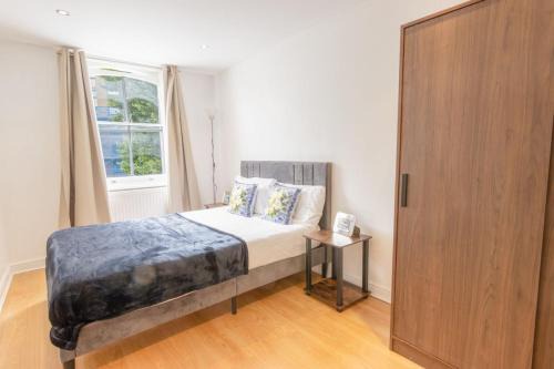 West Kensington Apartment | Cozy modern 1 bedroom flat in Kensington