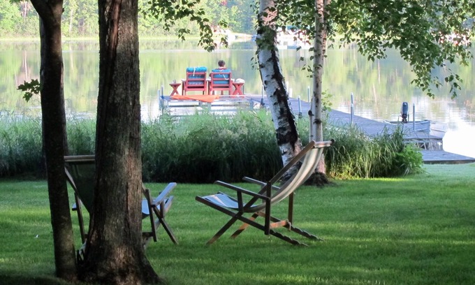 Minocqua Cottage | Cozy modern cottage. Lovely grounds. Private dock. Lake Shishebogama!