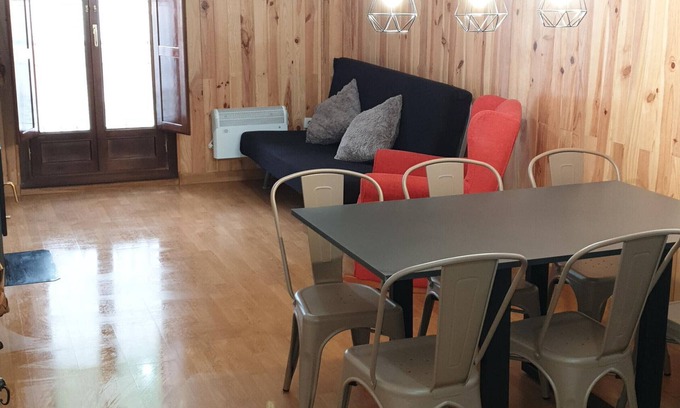 Canfranc Apartment | Cozy Mountain Apartment with Fireplace near Astun & Candanchu Ski Resorts