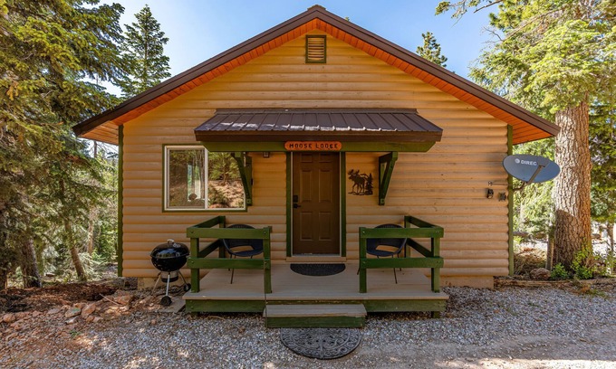 Duck Creek Village Cabin | Cozy & Renovated 2BR Moose Cabin in the Forest