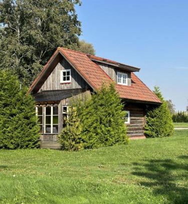 Parnu House | Cozy River House with hot tub