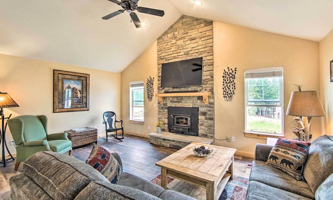 Ronald House | Cozy Ronald Retreat w/Community Amenities!