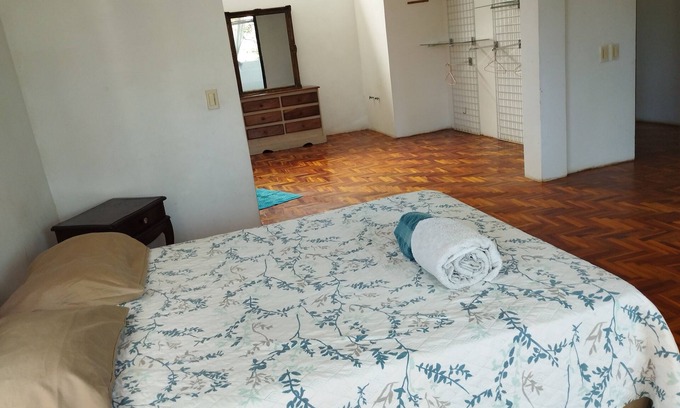 Caucaguita Bed & Breakfast | Cozy Room with mountain view