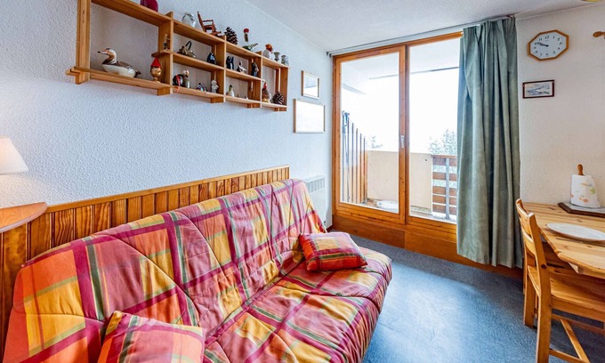 Montgellafrey Apartment | Cozy studio for 4, balcony, at the foot of the slopes