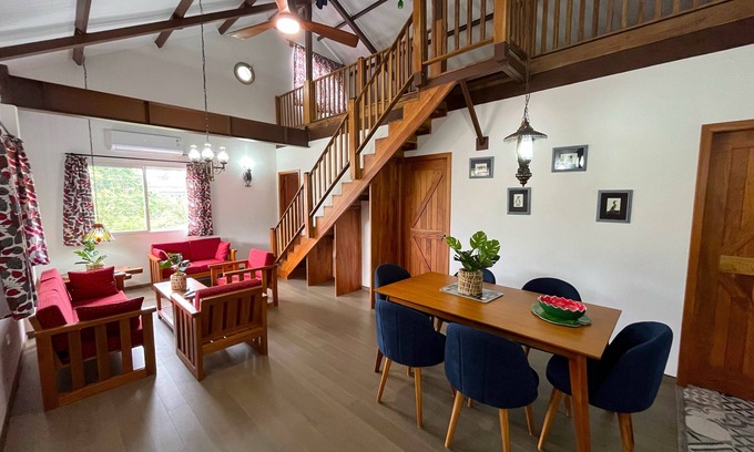 Bahia de la Academia Apartment | Cozy, spacious and quiet 3 bedroom apartment in preferred location on Beach path