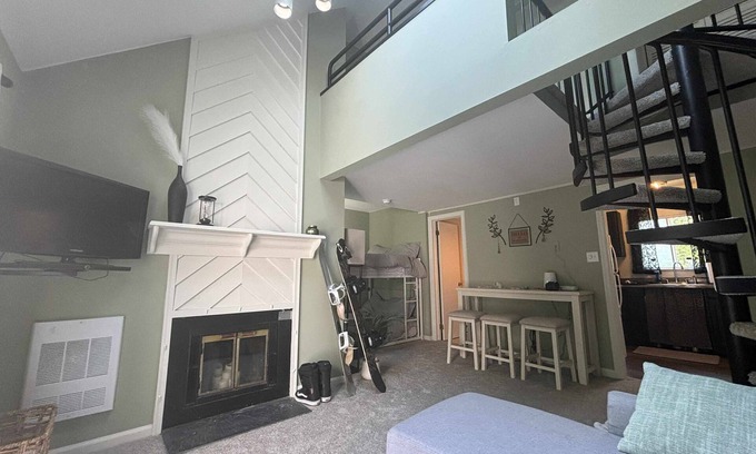 Claysburg Condo | Cozy Studio Condo with Loft, Steps from Skiing, Hiking & More!