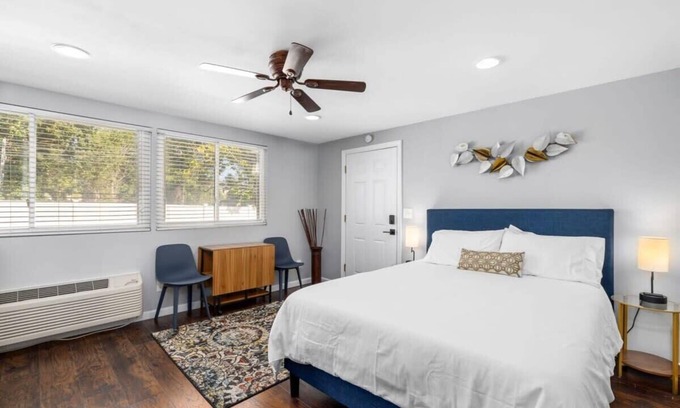 Imperial Apartment | Cozy Studio in the Heart of Downtown Kimmswick