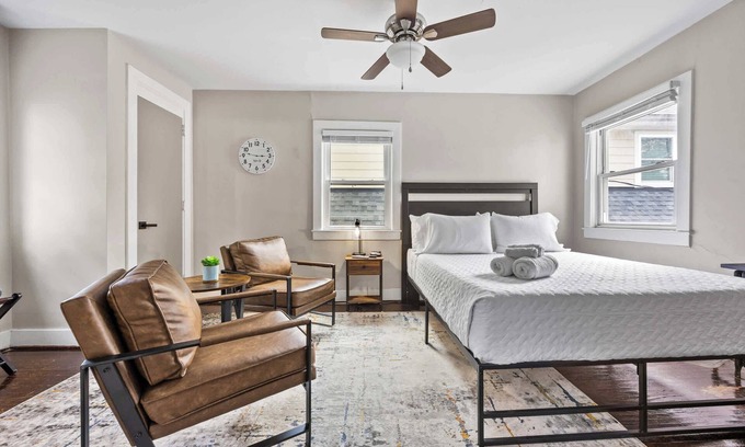Bonnycastle Apartment | Cozy Studio Retreat in the Heart of the Highlands