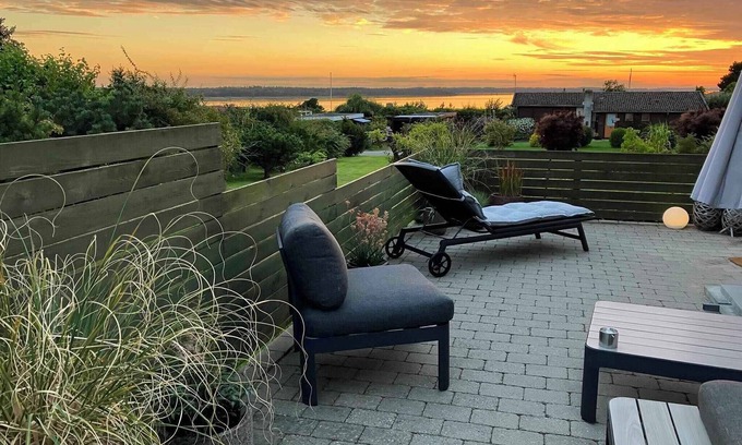 Olsted House | Cozy summerhouse with spectacular views!