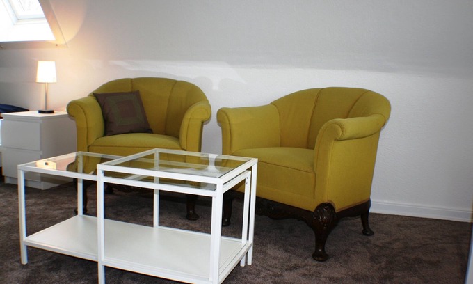 Rellingen Apartment | cozy top floor apartment, Hamburg Nord-West, FREE Wifi