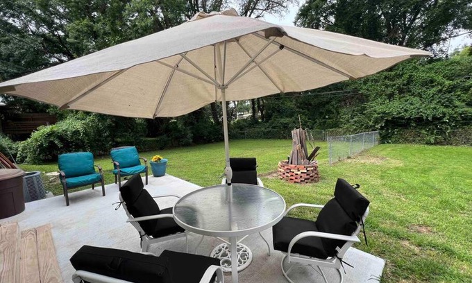 Shawnee Apartment | Cozy two bedroom home near downtown Shawnee