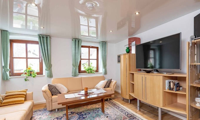 Neustadt an der Aisch Apartment | Cozy vacation apartment with garden and pavilion