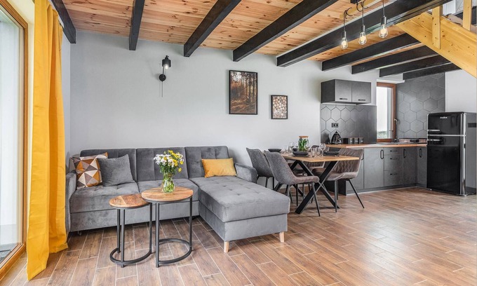 Swinoujscie House | Cozy vacation home in Świnoujście with terrace and garden