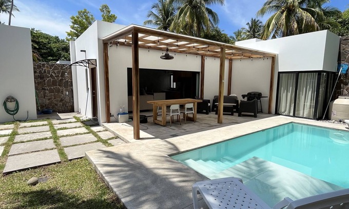 Chiltiupan Villa | Cozy Villa, El Zonte beach, Surf City 🌊🏄♂️